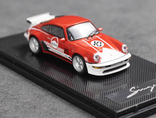 Load image into Gallery viewer, RM 1:64 Red Singer 930 Turbo Study #25 Sports Model Diecast Metal Car New Collection