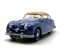 Load image into Gallery viewer, OXFORD 1:76 Blue Austin A Couple Classic Vintage Model Diecast Metal Car New Collection