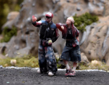 Load image into Gallery viewer, 1:64 Painted Figure Model Miniature Resin Sand Hip Hip Style Couple Man Girl