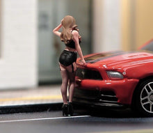 Load image into Gallery viewer, 1:64 Painted Unpainted Figure Model Miniature Resin Diorama Sand Lace Beauty