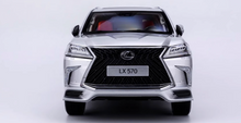 Load image into Gallery viewer, LCD 1:18 Silver LX570 Luxury SUV Off Road Sports Model Diecast Metal Car New