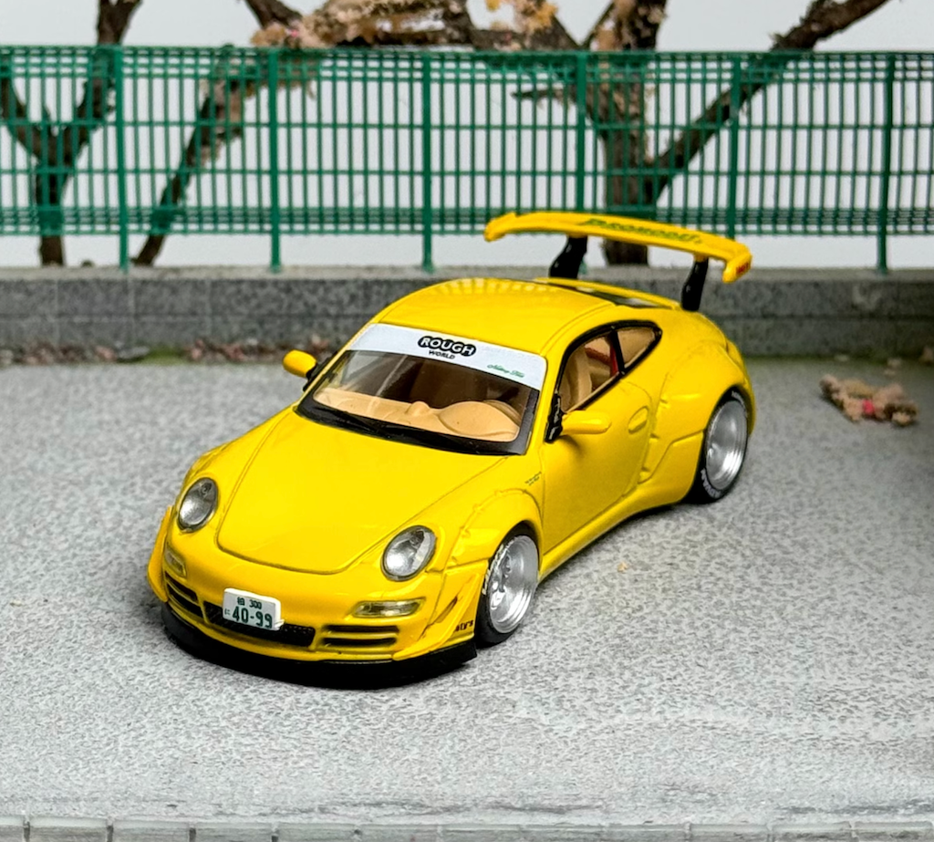 Tarmac 1:64 Yellow RWB 997 Notting Hill Sports Model Diecast Metal
