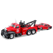 Load image into Gallery viewer, Maisto 1:64 1953 Mack B61 Tow Trailer Truck Chevrolet Vega Model Metal Car