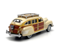 Load image into Gallery viewer, 1:87 Beige Chrysler T&C Woody Wagon Sports Classic Model Diecast Metal Car New Collection
