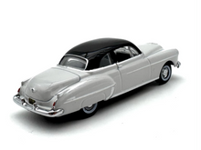 Load image into Gallery viewer, OXFORD 1:87 1950 Oldsmobile Vintage Classic Sports Model Diecast Metal Car New