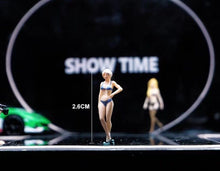 Load image into Gallery viewer, 1:64 Painted Figure Mini Model Miniature Resin Diorama Sexy Girl Super Model