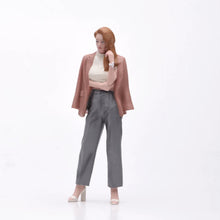 Load image into Gallery viewer, 1:24 Painted Figure Model Miniature Resin Diorama Boss Lady Professional Woman