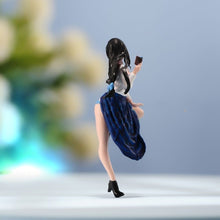 Load image into Gallery viewer, 1:64 Painted Figure Model Miniature Resin Diorama Cosplay Sexy Girl Beauty Sand New