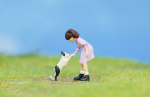Load image into Gallery viewer, 1:64 Painted Figure Model Miniature Resin Diorama Sand Pet Walk Dog Puppy Toy