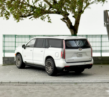 Load image into Gallery viewer, Shadow 1:64 White Escalade Full Sized SUV ESV Model Diecast Metal Car New Collection