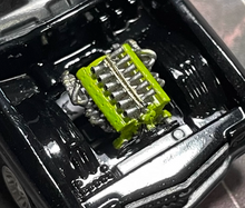 Load image into Gallery viewer, 1:64 JDM Car VTEC Turbo Engine Garage Mechanic Display Model Resin Scene New