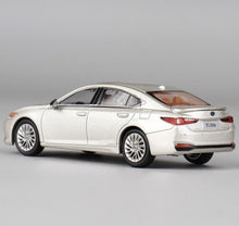 Load image into Gallery viewer, JKM 1:64 Gold ES300h Luxury Sedan Sports Model Diecast Metal Car New Collection