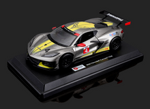 Load image into Gallery viewer, Bburago 1:24 2020 Corvette C8 Racing Sports Model Toy Diecast Metal Car