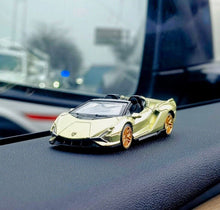 Load image into Gallery viewer, TSC 1:64 Green Sian Racing Sports Model Diecast Metal Car New Collection