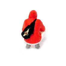 Load image into Gallery viewer, 1:64 Painted Figure Mini Model Miniature Resin Diorama Squatting Man Hoodie Red