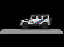 Load image into Gallery viewer, TM 1:64 Martini G550 Beetle Trailer Figure Sports Model Diecast Metal Car New Collection