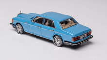 Load image into Gallery viewer, GFCC 1:64 Blue 1994 Silver Spur III Luxury Classic Model Diecast Metal Car BN