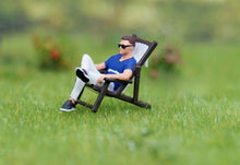 Load image into Gallery viewer, 1:64 Painted Figure Model Miniature Resin Diorama Camping Outdoor Picnic BBQ Toy Collection