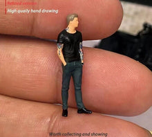 Load image into Gallery viewer, 1:64 Painted Figure Mini Model Miniature Resin Diorama Street Tattoo Man Boy Guy