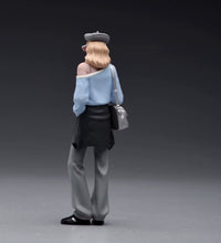 Load image into Gallery viewer, 1:24 Painted Figure Model Miniature Resin Diorama Fashion Trendy Girl Beret Lady