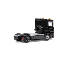 Load image into Gallery viewer, Masdi 1:64 Black R650 Truck Tractor Model Diecast Metal Car New Collection