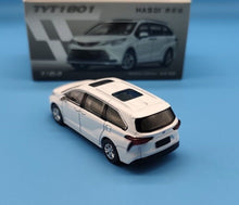 Load image into Gallery viewer, Masdi 1:64 White Sienna Mini Van MPV Sports Model Diecast Metal Car New Collection