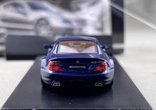 Load image into Gallery viewer, GUM 1:64 Blue SL65 AMG R230 Coupe Sports Model Diecast Metal Car New Collection