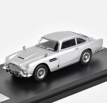 Load image into Gallery viewer, TPC 1:64 1964 DB5 Coupe Classic Vintage Sports Model Diecast Metal Car New