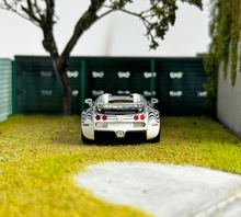Load image into Gallery viewer, LJM 1:64 Black White Chiron Veyron Racing Sports Model Diecast Resin Car New