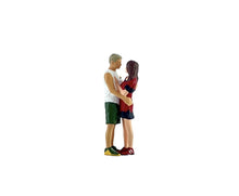 Load image into Gallery viewer, 1:64 Painted Figure Mini Model Miniature Resin Diorama Lover Couple Love Romance