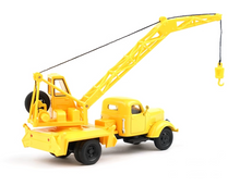 Load image into Gallery viewer, XCARTOYS 1:64 Yellow FAW Jiefang CA10 Crane Truck Model Diecast Metal Car New