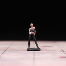 Load image into Gallery viewer, 1:64 Painted Figure Model Miniature Resin Diorama Sand Toy Hot Cool Girl Beauty New