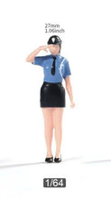 Load image into Gallery viewer, 1:64 Painted Figure Unpainted Model Miniature Resin Diorama Sand Woman Police New