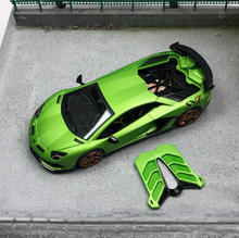 Load image into Gallery viewer, HH 1:64 Green Sian Aventador SVJ Racing Sports Model Diecast Metal Car New