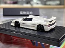 Load image into Gallery viewer, NA 1:64 Pearl White F50 GT Racing Sports Model Diecast Resin Car New Collection