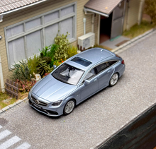 Load image into Gallery viewer, King 1:64 ice Blue CLS63 Shooting Brake Wagon Sport Model Diecast Metal Car