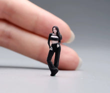 Load image into Gallery viewer, 1:64 Painted Figure Model Miniature Resin Diorama Toy Sand Sexy Woman In Black