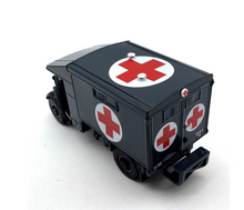 Load image into Gallery viewer, 1:76 WW2 Military Austin K2 Royal Ambulance Model Diecast Metal Car New Collection