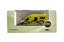 Load image into Gallery viewer, 1:76 Yellow London Ambulance Van Sprinter Model Diecast Metal Car New
