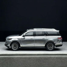 Load image into Gallery viewer, WTX 1:64 Silver Navigator L Full Sized SUV Sports Model Diecast Metal Car New Collection
