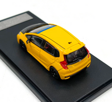 Load image into Gallery viewer, MG 1:64 Yellow Carbon JDM Fit GK5 RS Figure Sports Model Diecast Metal Car New Collection