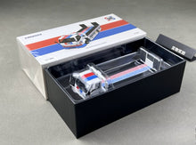 Load image into Gallery viewer, Supcar 1:64 White Blue H300 Flatbed Trailer Truck Model Diecast Metal Car New Collection