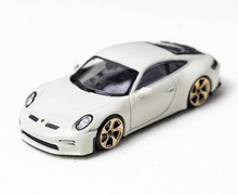 Load image into Gallery viewer, DM 1:64 White 911 GT3 Sports Model Diecast Metal Car New Collection