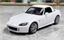 Load image into Gallery viewer, MH 1:18 White JDM S2000 AP2 Sports F22C Engine Model Diecast Metal Car New
