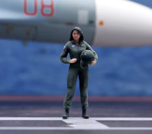 Load image into Gallery viewer, 1:64 Painted Figure Model Miniature Resin Diorama Toy Sand Woman Pilot Captain