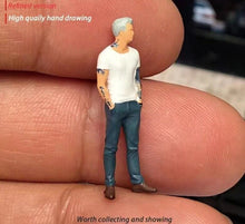 Load image into Gallery viewer, 1:64 Painted Figure Mini Model Miniature Resin Diorama Street Tattoo Man Boy Guy
