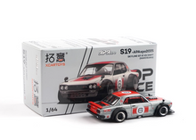 Load image into Gallery viewer, Poprace 1:64 Red Laurel C130 V8 Drift Model Diecast Metal Car New Collection