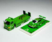 Load image into Gallery viewer, 1:64 Green Dinosaur H300 Trailer Truck 911 GT3 Set Model Diecast Metal Car New Collection