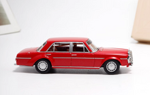 Load image into Gallery viewer, BSC 1:64 Red 300SEL W109 AMG 6.8 Sedan Classic Model Diecast Metal Car New Collection