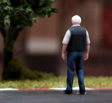 Load image into Gallery viewer, 1:64 Painted Figure Model Miniature Resin Sand Diorama Old Man with Vest Elderly